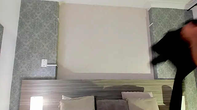 Snapshot of Mistyca chatting on 04/08/26, 11:12 Mistyca online show from 04/08/26, 11:12