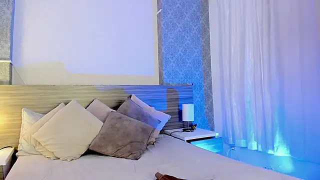 Snapshot of Mistyca chatting on 11/04/25, 10:41 Mistyca online show from 11/04/25, 10:41