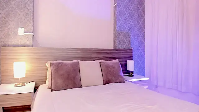 Snapshot of Mistyca chatting on 11/05/25, 11:13 Mistyca online show from 11/05/25, 11:13