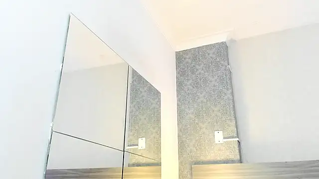 Snapshot of Mistyca chatting on 03/18/26, 10:51 Mistyca online show from 03/18/26, 10:51