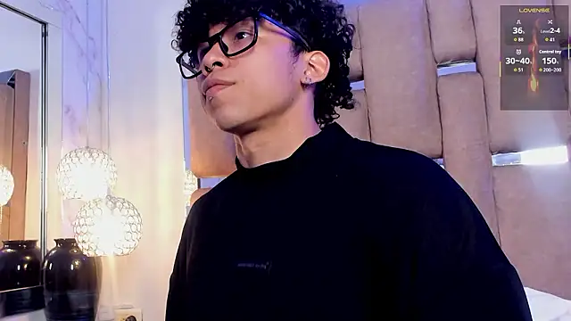 AkazaBoy  online show from 02/24/26, 05:08