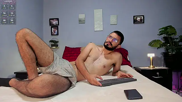 ETHAN ADAM online show from 03/21/25, 10:39