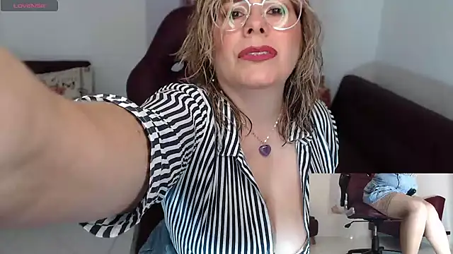 Serenay  online show from 01/08/25, 10:37