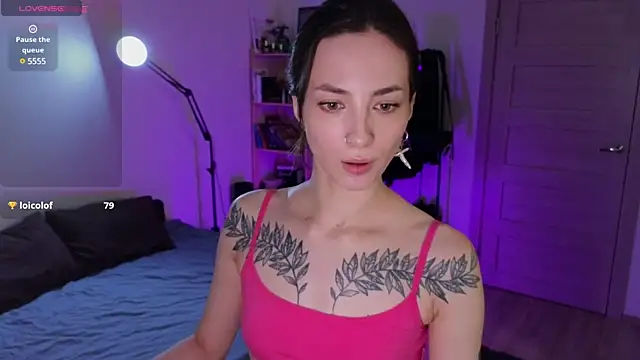 Space X Roxy  online show from 01/10/25, 07:11