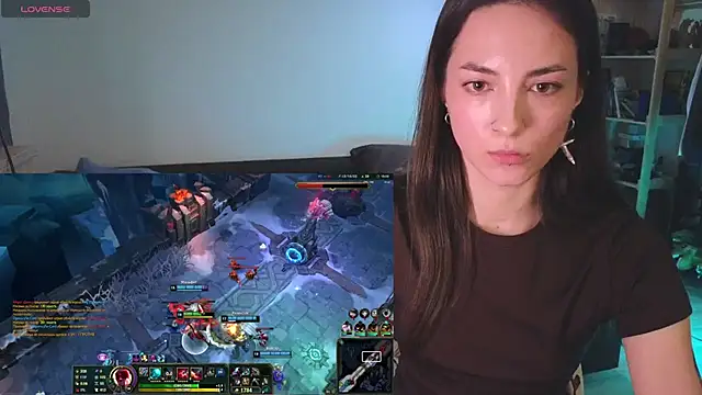 Space X Roxy  online show from 03/03/25, 08:11