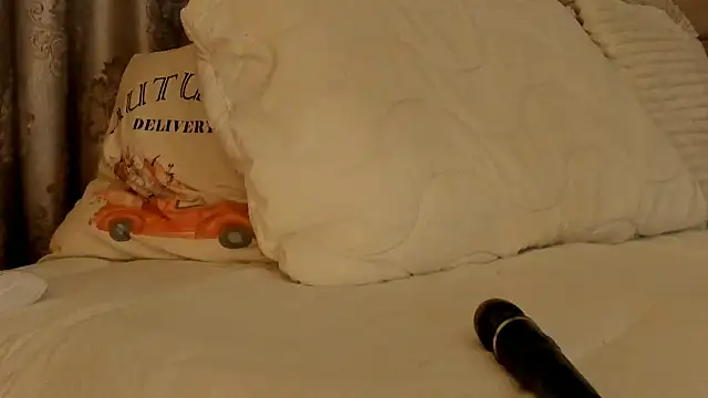 JanyneFantasy online show from 11/02/25, 03:44