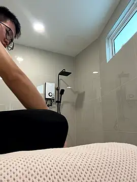 chrisss06 online show from 12/03/24, 10:23