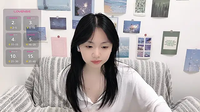 LiLiYbaby online show from 09/17/25, 06:15