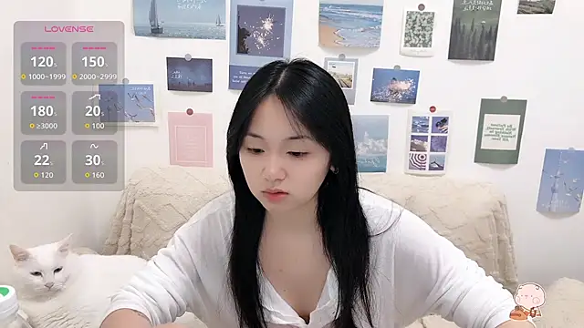 LiLiYbaby online show from 10/14/25, 06:36