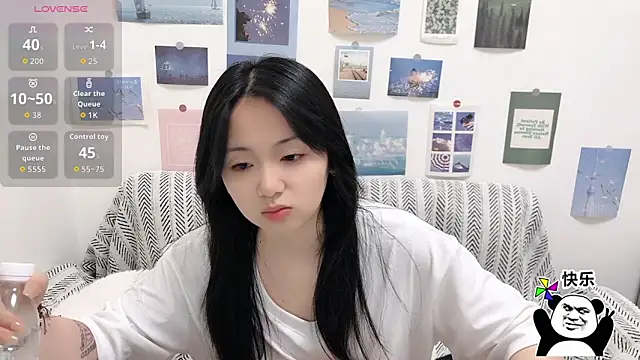 Snapshot of LiLiYbaby chatting on 11/13/25, 06:28 LiLiYbaby online show from 11/13/25, 06:28