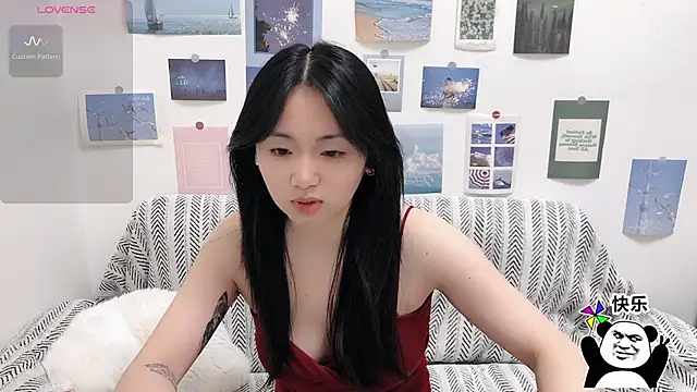 Snapshot of LiLiYbaby chatting on 11/15/25, 06:39 LiLiYbaby online show from 11/15/25, 06:39