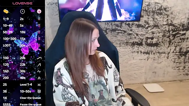 Snapshot of PamelaYoun chatting on 12/03/25, 02:16 PamelaYoun online show from 12/03/25, 02:16