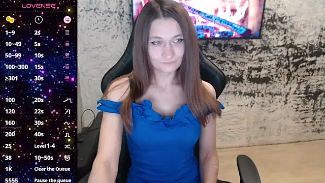 Snapshot of PamelaYoun chatting on 11/25/25, 02:28 PamelaYoun online show from 11/25/25, 02:28