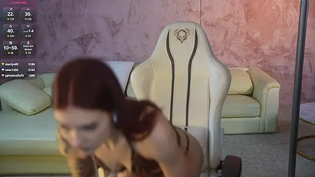 Snapshot of Magnetic_Mia_ chatting on 02/03/26, 06:22 Magnetic Mia online show from 02/03/26, 06:22