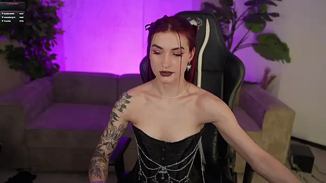 Snapshot of Magnetic_Mia_ chatting on 02/08/26, 12:19 Magnetic Mia online show from 02/08/26, 12:19