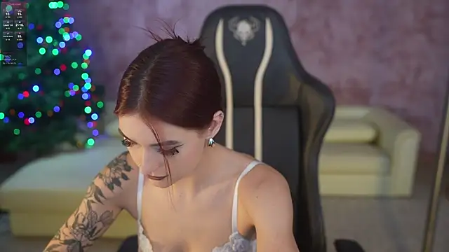 Magnetic Mia  online show from 01/08/26, 12:38