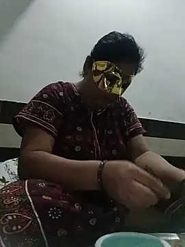 Snapshot of Punjabi_beauty123 chatting on 11/12/25, 10:30 Punjabi beauty123 online show from 11/12/25, 10:30