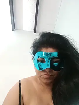 Snapshot of Punjabi_beauty123 chatting on 11/01/25, 04:08 Punjabi beauty123 online show from 11/01/25, 04:08