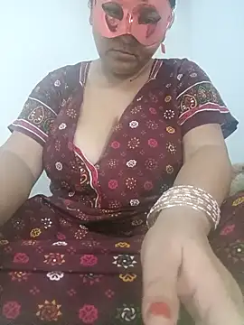 Snapshot of Punjabi_beauty123 chatting on 10/30/25, 06:44 Punjabi beauty123 online show from 10/30/25, 06:44