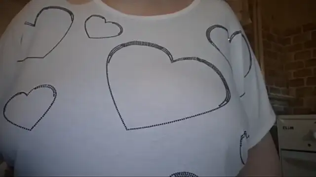 AalinnaK online show from 01/08/26, 11:44