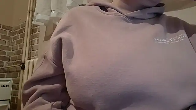 AalinnaK online show from 03/10/25, 09:40