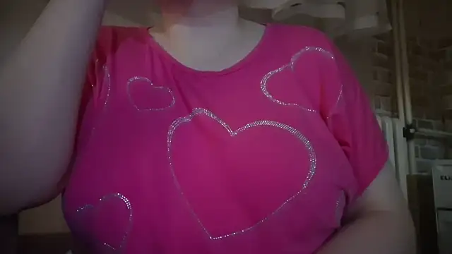 AalinnaK online show from 12/04/25, 02:38