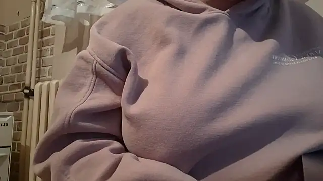 AalinnaK online show from 02/14/25, 03:15