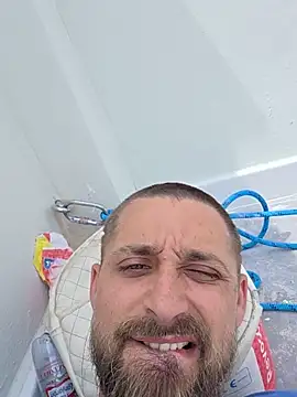 omarito100 online show from 06/02/26, 10:48
