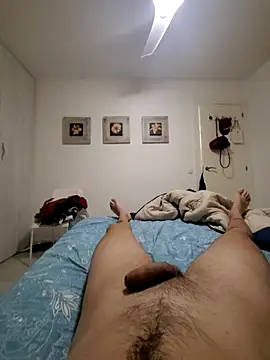 Snapshot of omarito100 chatting on 09/21/25, 10:59 omarito100 online show from 09/21/25, 10:59