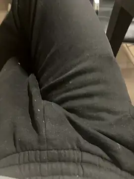 daubine46 online show from 04/04/26, 05:36