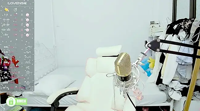 Snapshot of RassieRaph chatting on 03/14/25, 05:57 RassieRaph online show from 03/14/25, 05:57