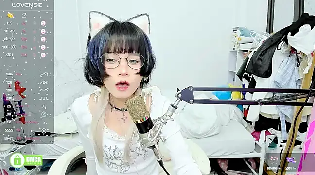 Snapshot of RassieRaph chatting on 03/07/25, 04:00 RassieRaph online show from 03/07/25, 04:00