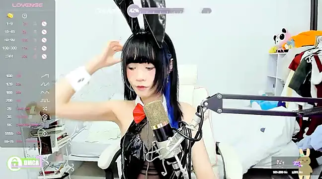 Snapshot of RassieRaph chatting on 12/28/24, 07:43 RassieRaph online show from 12/28/24, 07:43