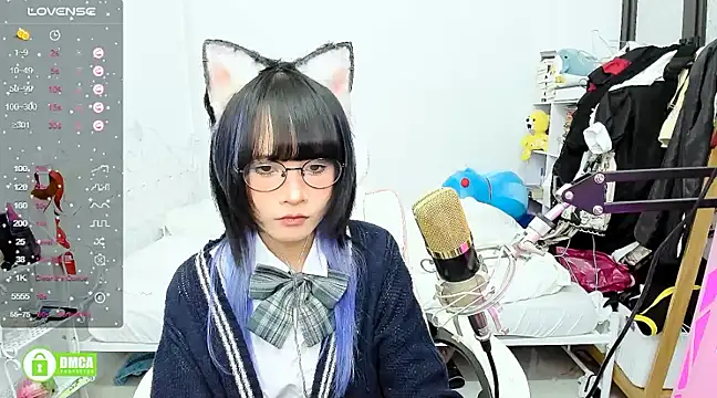 Snapshot of RassieRaph chatting on 02/22/25, 06:30 RassieRaph online show from 02/22/25, 06:30