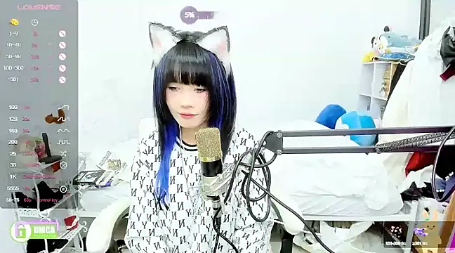 Snapshot of RassieRaph chatting on 12/17/24, 10:22 RassieRaph online show from 12/17/24, 10:22