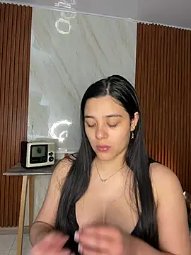 floriamANDjazmin online show from 07/02/26, 02:45