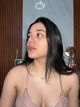 floriamANDjazmin online show from 07/08/26, 02:46