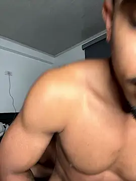 floriamANDjazmin online show from 01/10/26, 07:04