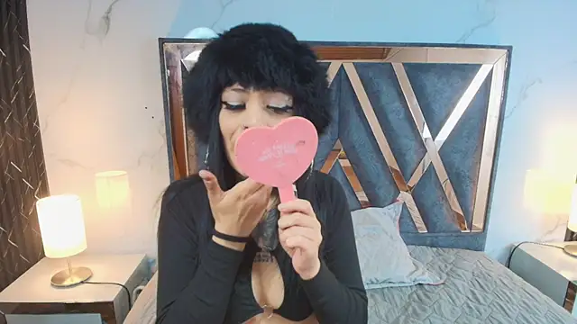 AuroraDiaz online show from 04/13/26, 11:36