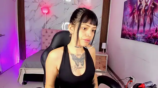 AuroraDiaz online show from 02/25/26, 11:43