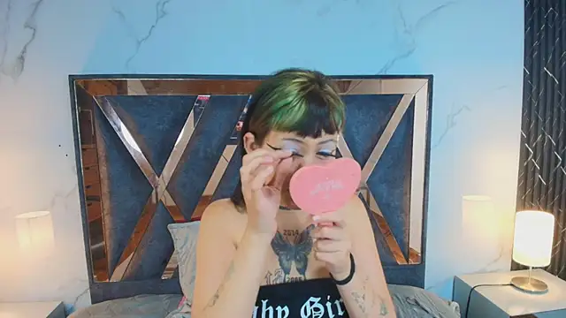 AuroraDiaz online show from 04/04/26, 11:39