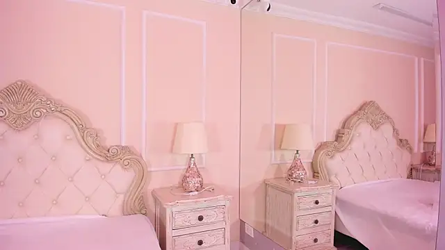 SamanthaPierce online show from 10/15/25, 12:13