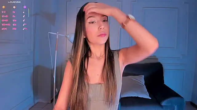 TaraLawrence online show from 12/17/25, 03:55