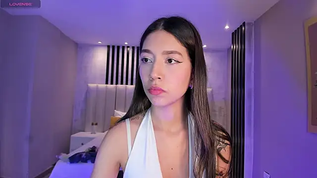 TaraLawrence online show from 12/02/25, 02:56