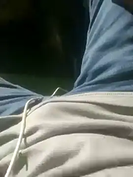 SLFUCKBOY69 online show from 11/12/25, 06:45