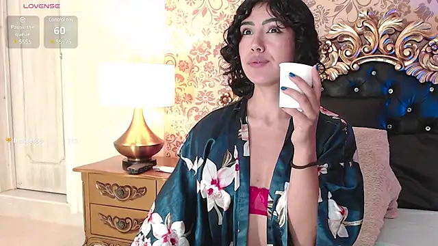 LeeThompson  online show from 03/04/25, 03:26