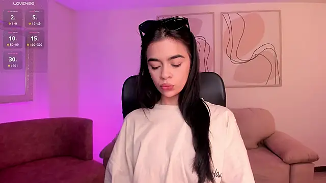 AlanaCraft online show from 10/23/25, 12:15