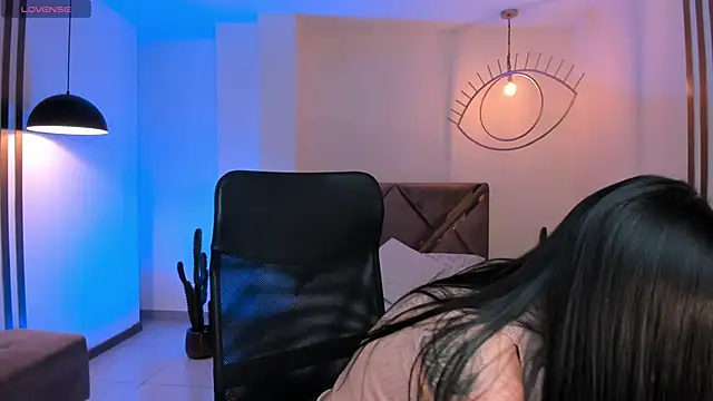 AlanaCraft online show from 12/14/25, 12:22