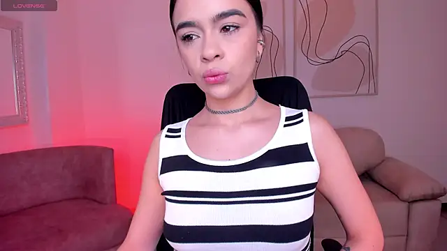 AlanaCraft online show from 10/21/25, 12:15