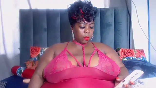 BustyWendyXXX47 online show from 01/14/26, 11:47